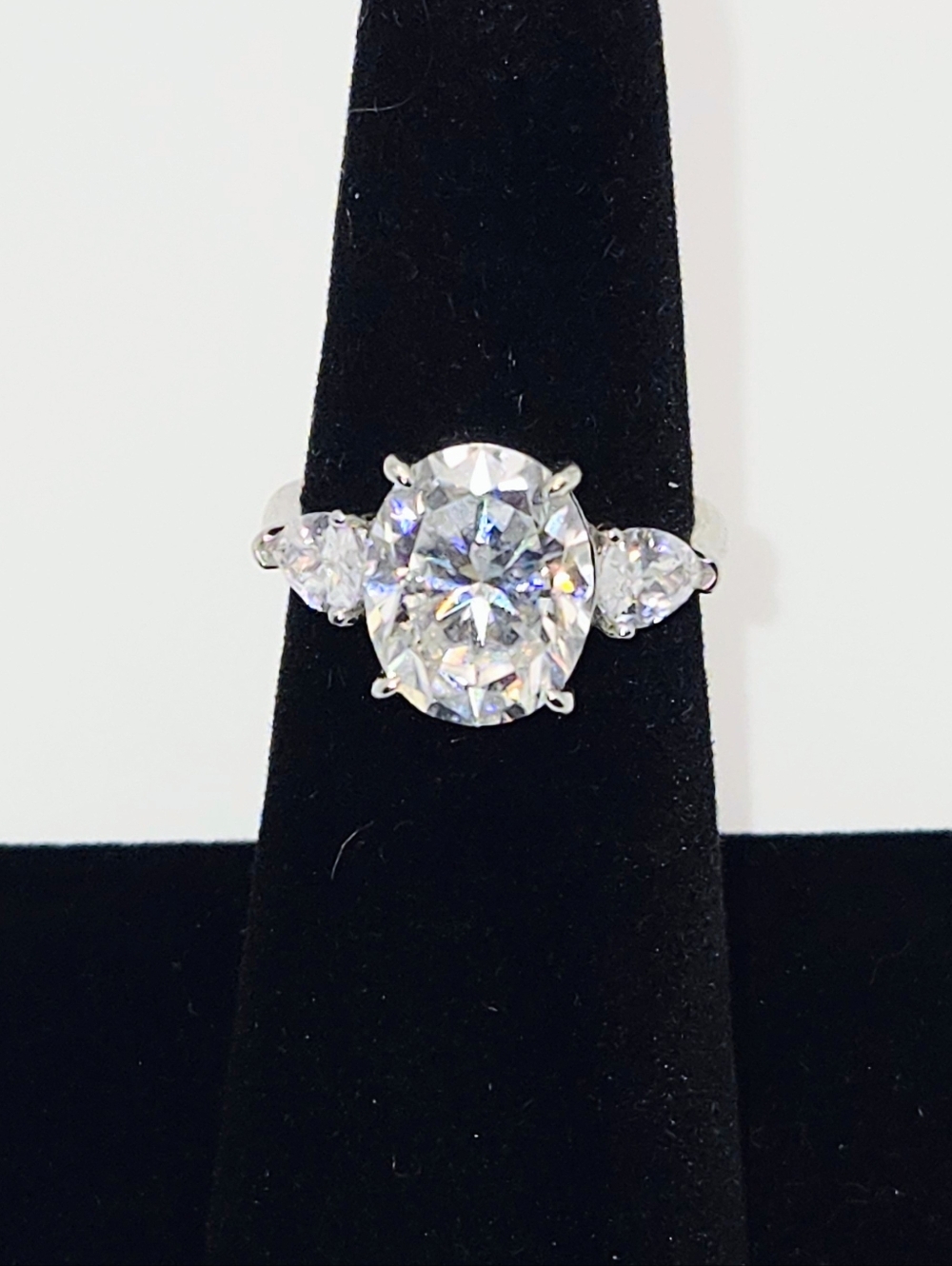 5 ctw 3 stone Moissanite in platinum plated 925 sz 5
